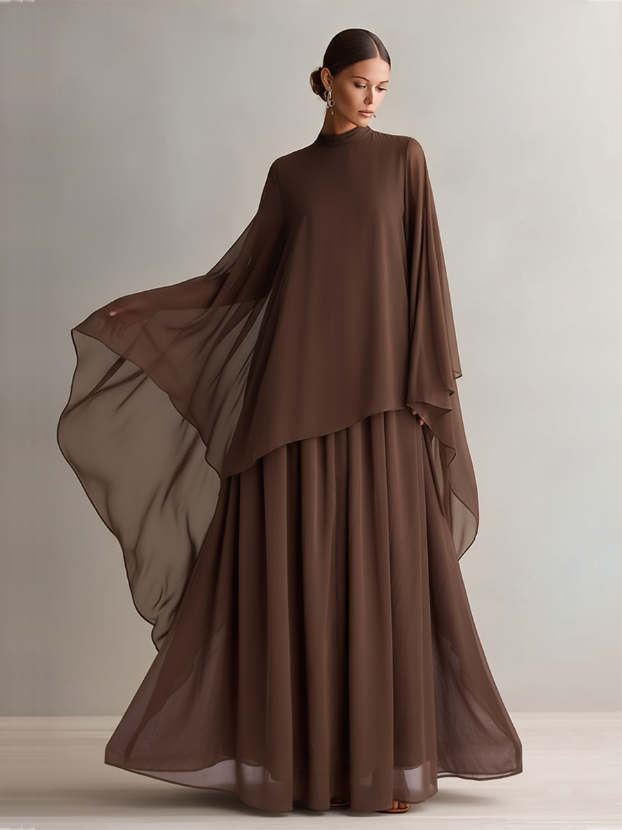 Abito in chiffon marrone scuro da donna con silhouette maxi fluida e design a mantella, stile elegante e glamour moderno