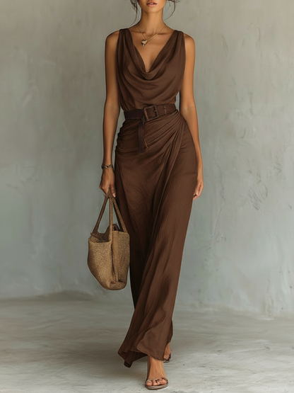 Abito maxi senza maniche con colletto drappeggiato minimalista da donna