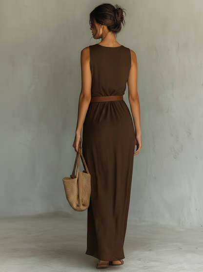 Abito maxi senza maniche con colletto drappeggiato minimalista da donna