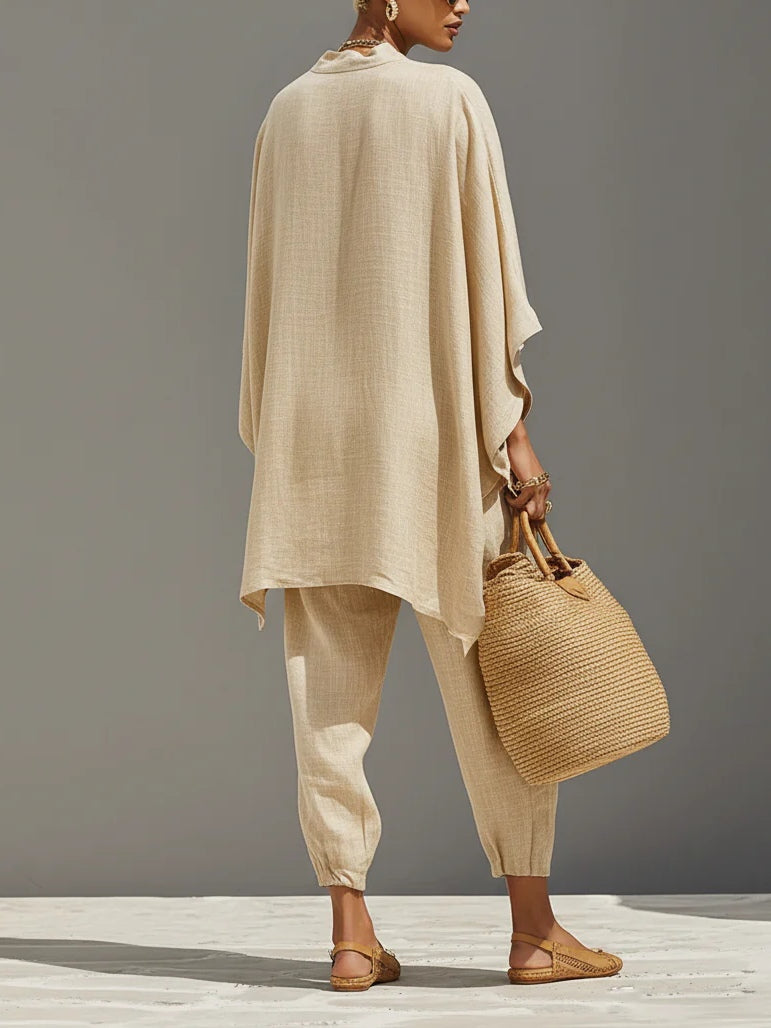 Arianna | Top e pantaloni jogger minimalisti con orlo asimmetrico color cachi chiaro