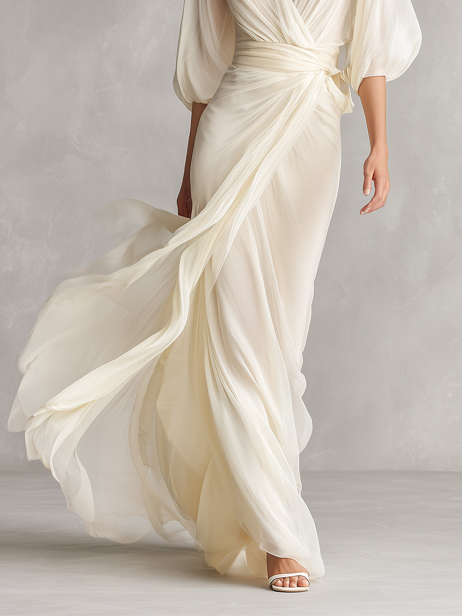 Abito in chiffon trasparente avorio da donna con maniche voluminose e dettaglio a portafoglio, vestito in stile romantico-lussuoso senza tempo