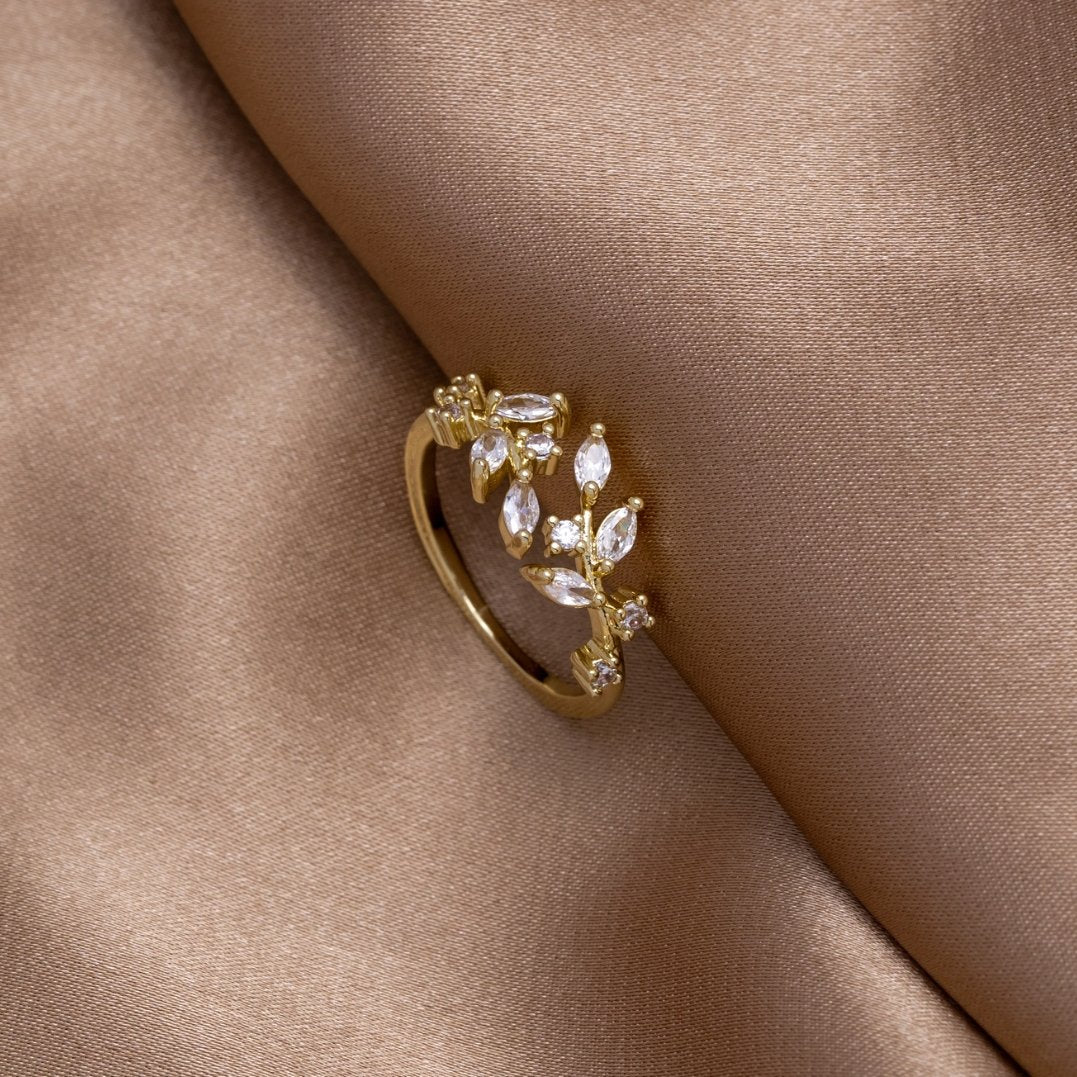 Anello a Vite in Cristallo in Oro 18K