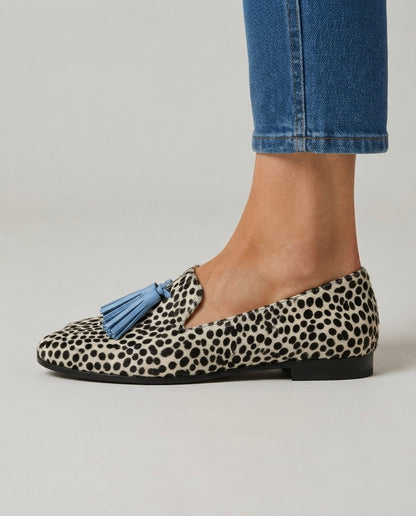 Nadia | Mocassini Leopardati Bianco e Nero, Nappine Azzurre